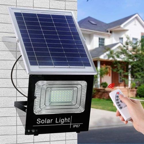 بروجيكتور خارجي بطاقة الشمسية بإضاءة LED قوية 60W ومقاوم للماء ومستشعر الشمس